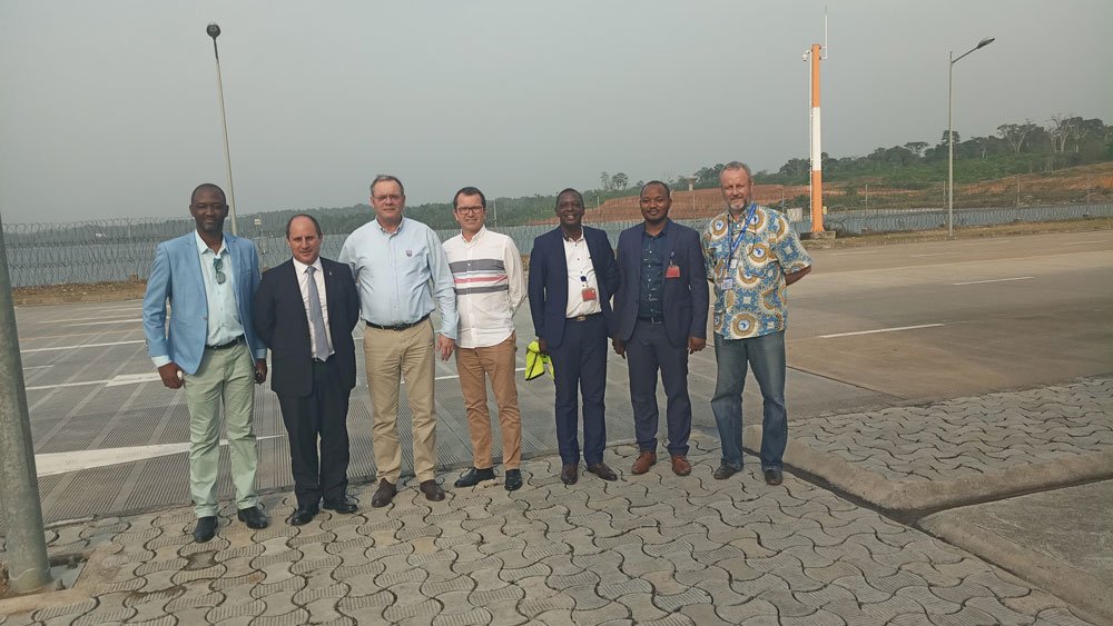 photo-de-famille-visite-DG-Guinness